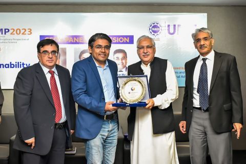 UMT-organized-a-Seminar-on-Business-Sustainability-Challenges
