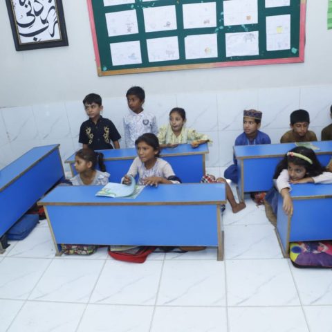 Rotary Club Lahore Corporate Donates Foam Cushions to Dastras Foundation