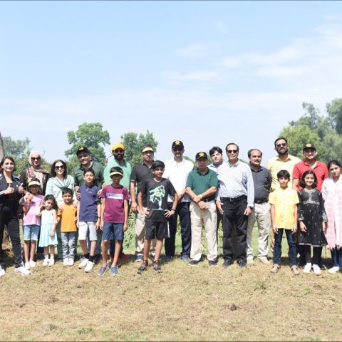 Rotary Club Lahore Corporate and Punjab Forest Department Plant 2000 Trees at Jallo Park