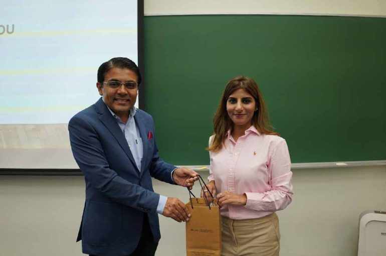 Delivering a Leadership Module on Executive Presence and Strategic Influence at REDC LUMS