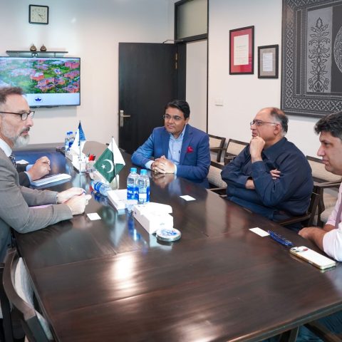 Honored to Attend the U.S. Consul General’s First Visit to LUMS-3