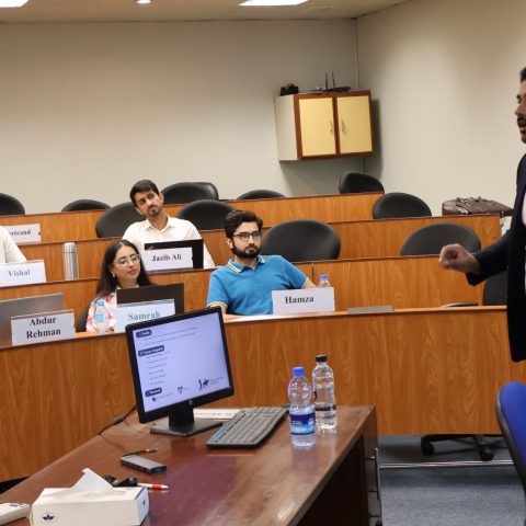 Empowering Future Marketers: Influencer Marketing Insights at LUMS SDSB