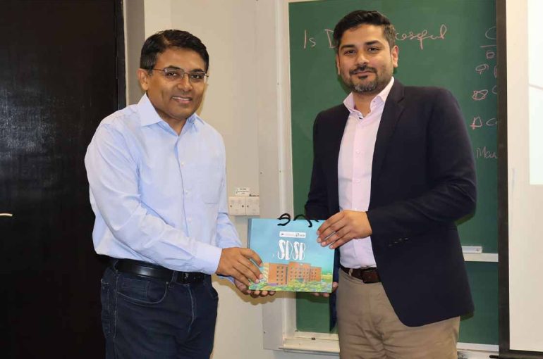 Shaping Marketing Leaders: Influencer Strategy and Real-World Learning at LUMS