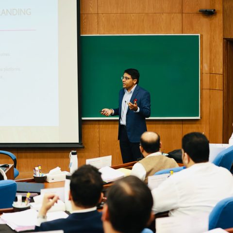 Teaching Strategic Networking and Influence to Senior Executives at REDC LUMS-3