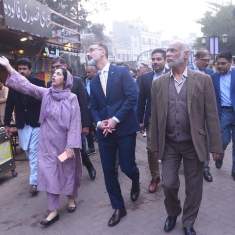 Revitalized Food Street Unveiled Under Dulux Paints & WCLA’s “Let’s Colour” Initiative