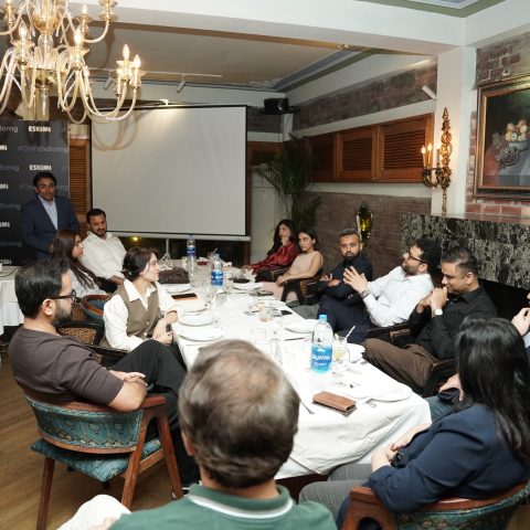 A New Marketing Community Takes Shape with Marketing Network’s First Meetup-16