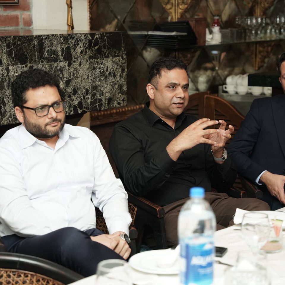 A New Marketing Community Takes Shape with Marketing Network’s First Meetup-26